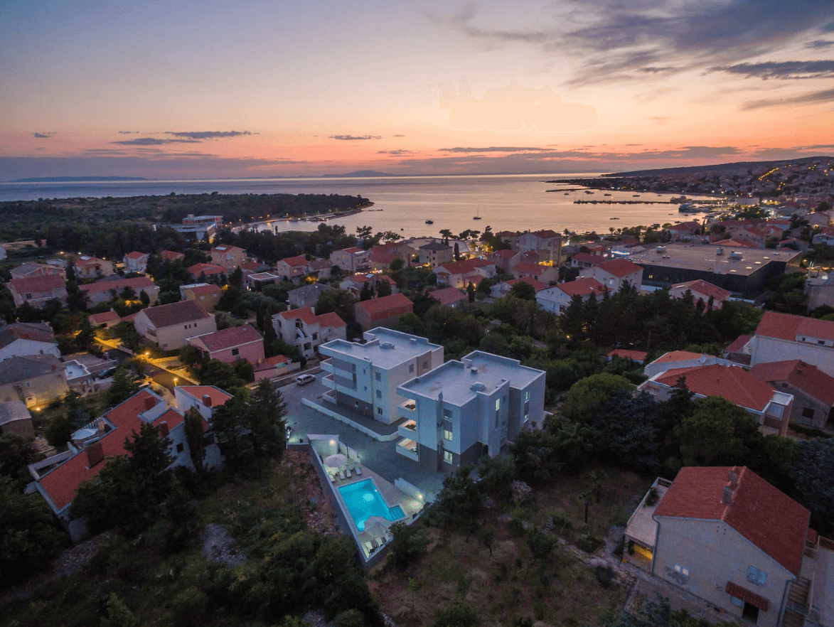 Villa Mel-Mari 6 Appartement met Zwembad in Novalja