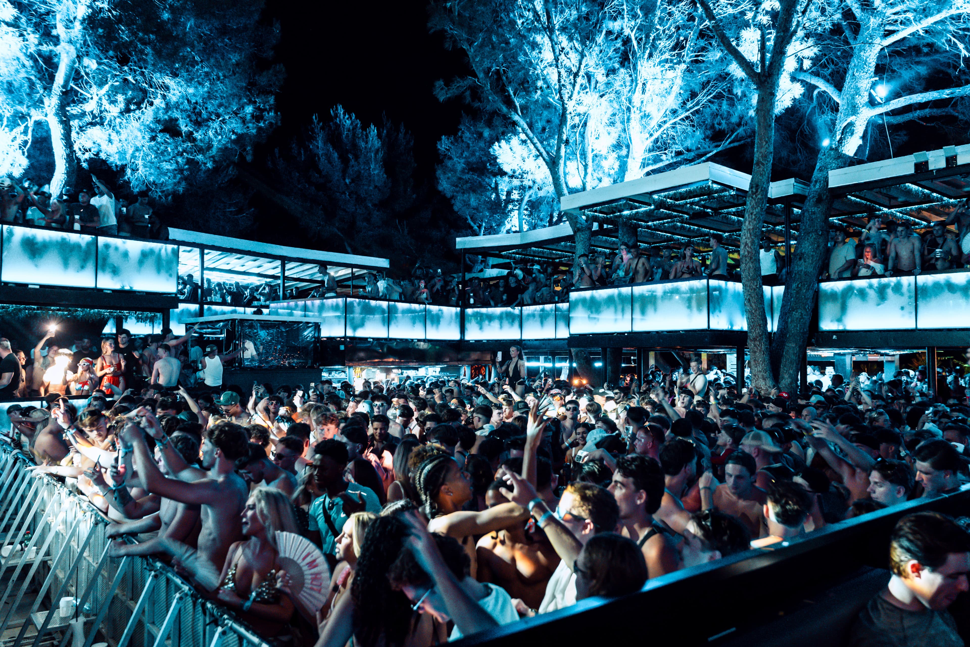 Vaderdag Spring Break — festival bij Zrce Beach, Novalja