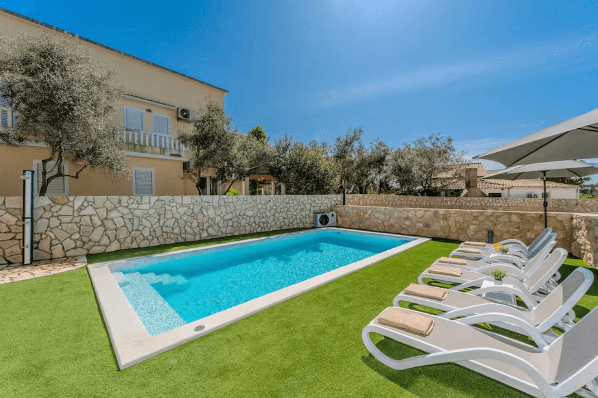 Villa Anita 6 Appartement in Novalja